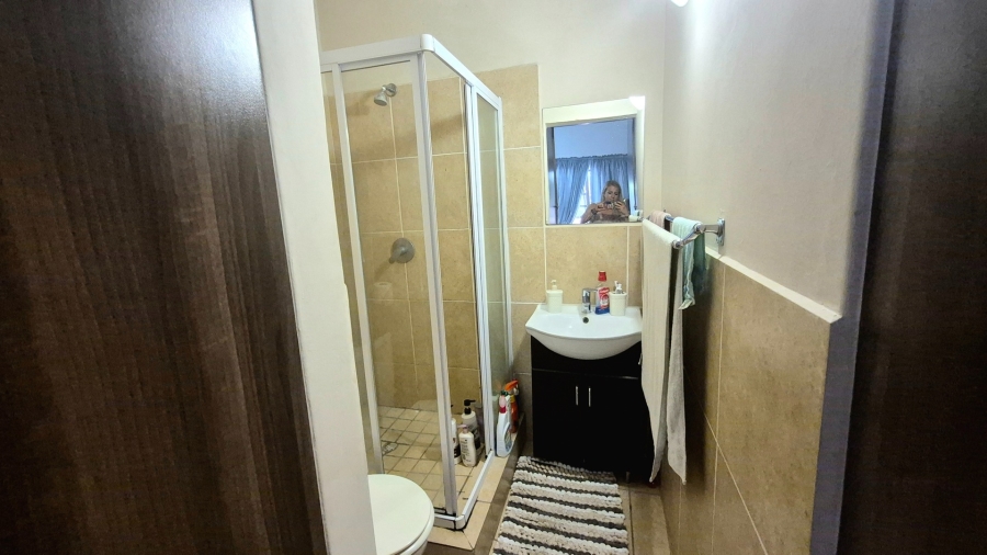 1 Bedroom Property for Sale in Die Bult North West